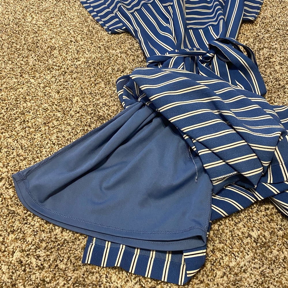 Striped Romper - Picture 6 of 6